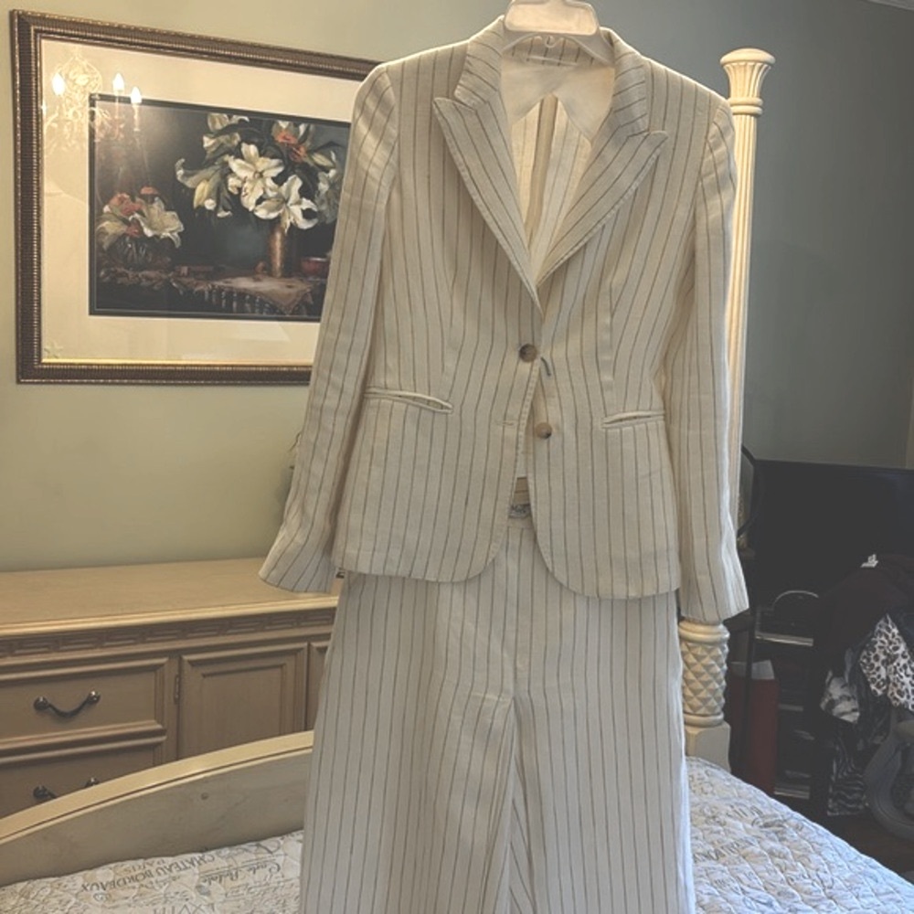Max Mara Italian linen set with trousers and jacket